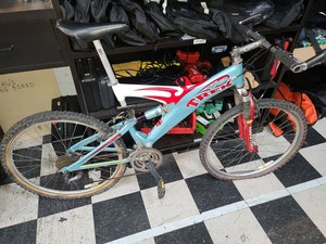 trek y5 mountain bike