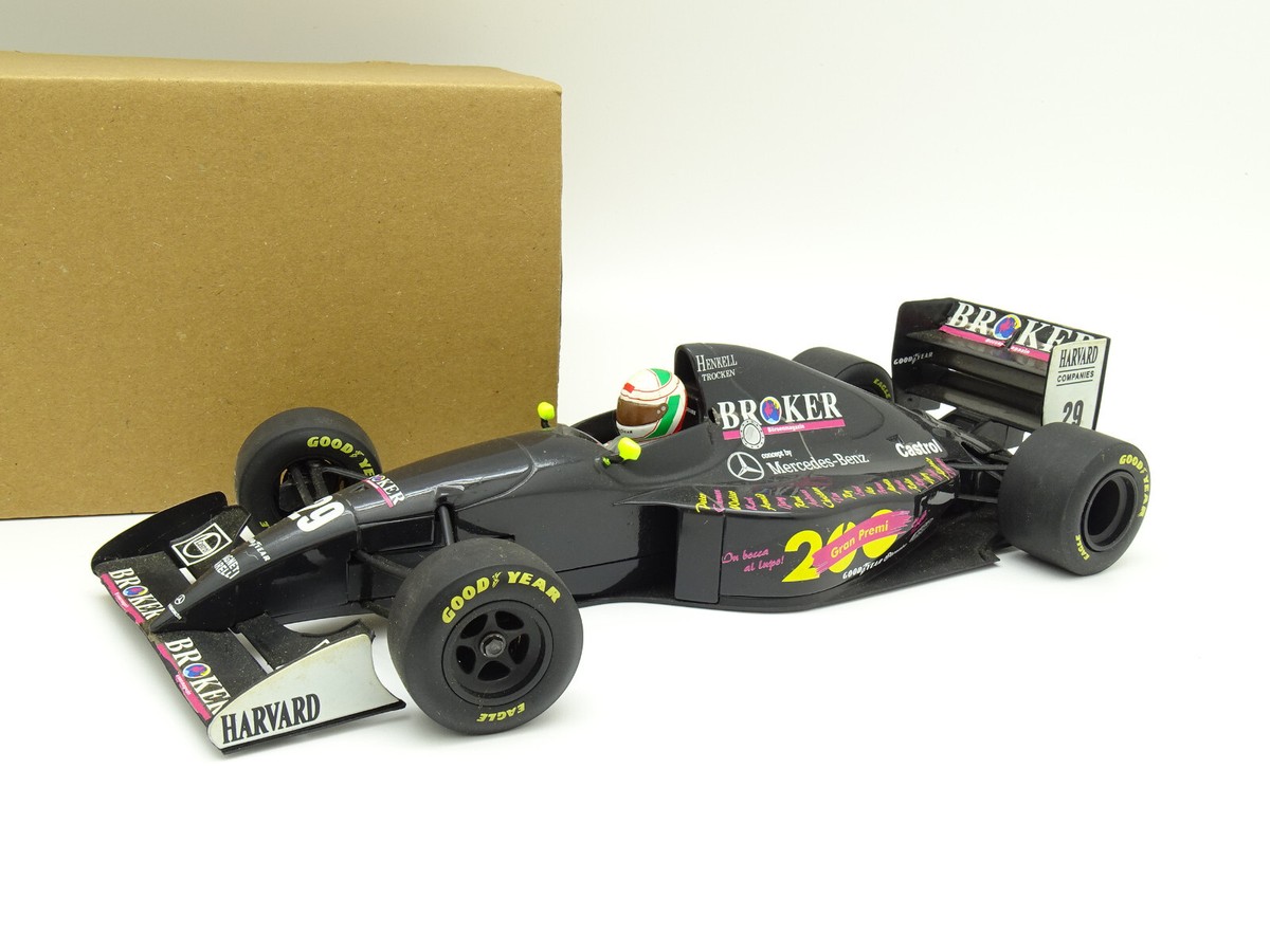 【ジャンク】PMA 1/18 Suber Mercedes C13 1994 ジャンク】PMA 1/18 Suber Mercedes C13 1994 - メルカリ