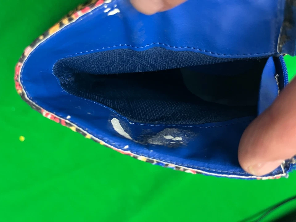 Vintage Red Kiss Lip Stick Bootie High Heels. Size 6 Excellent Condition - Image 4 of 4