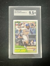 2019 Topps Throwback Thursday Vladimir Guerrero Jr RC Blue Jays SGC 9.5 /1156 SP
