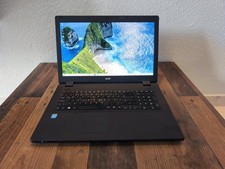 Acer Aspire ES1-711 - Portatile 17,3" | Intel Quad-Core | 4GB RAM | 256GB SSD
