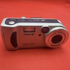 Sony Cyber-Shot DSC-P71 3.2 MP Compact Digital Camera For Parts Only Untested