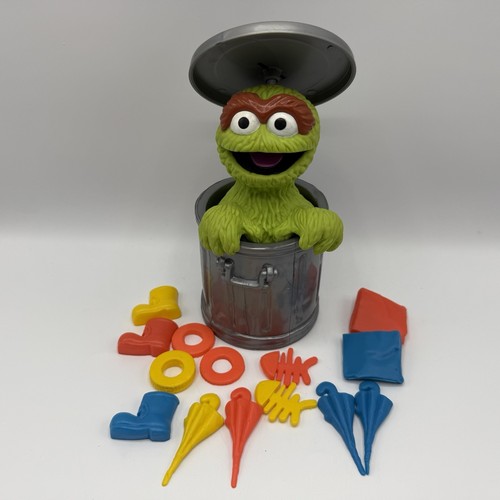 1988 Sesamstraße Oscar der Grouch Don't Tip the Can Spiel mit Figuren Lewco Co