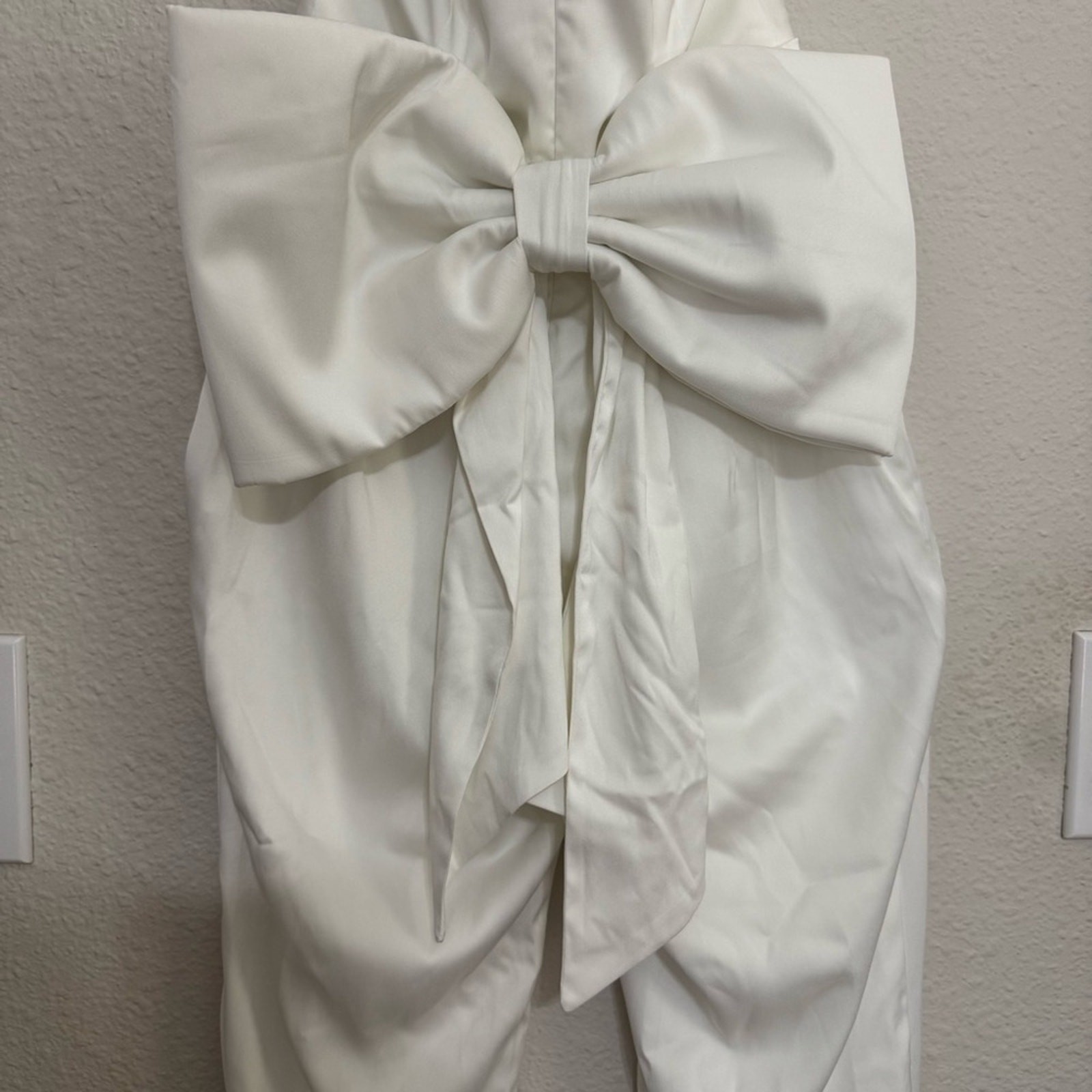 Lulus Beloved Bliss Ivory Strapless Slim Leg Bow Jumpsuit Size XS NWOT image 9