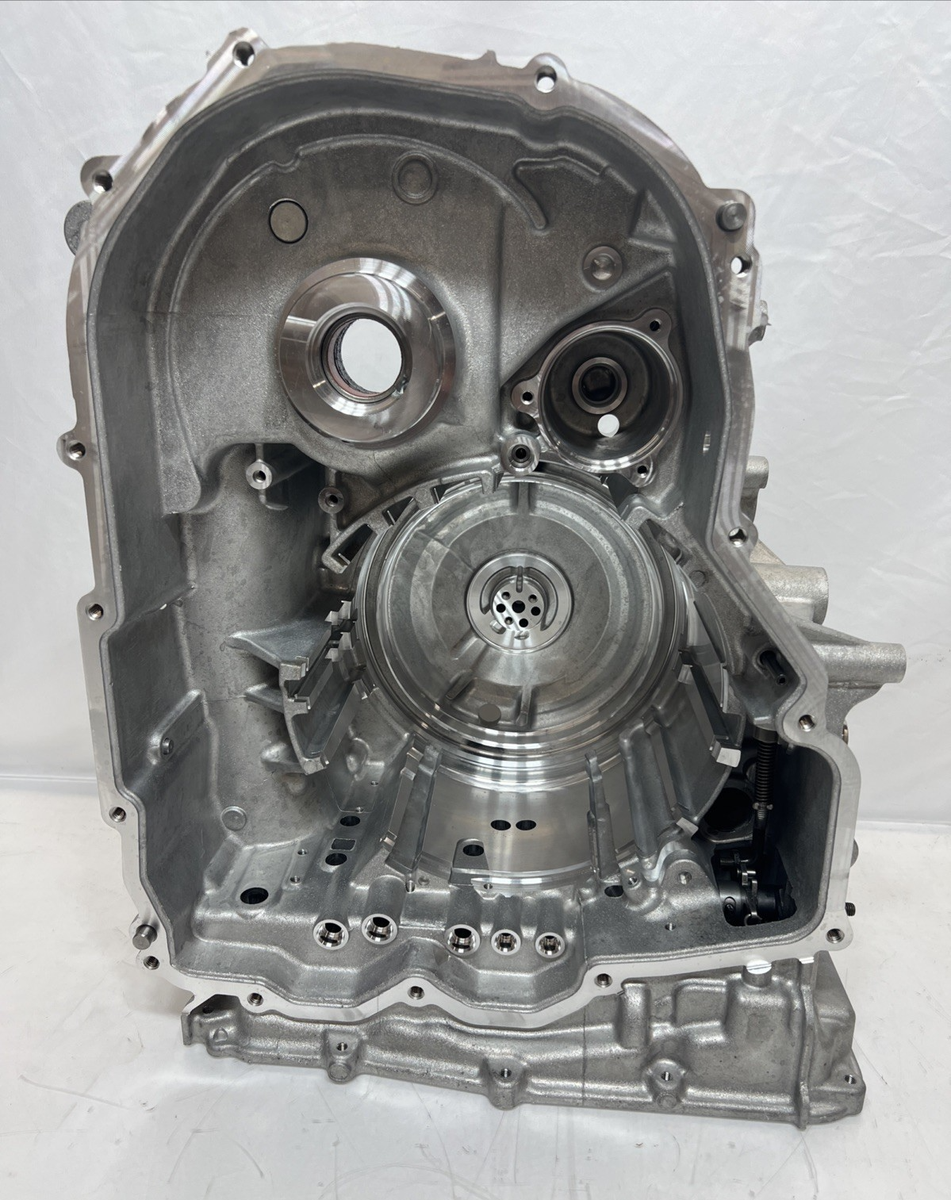 PO#10 Genuine OEM Ford Lincoln 8F35 Transmission Case Assembly