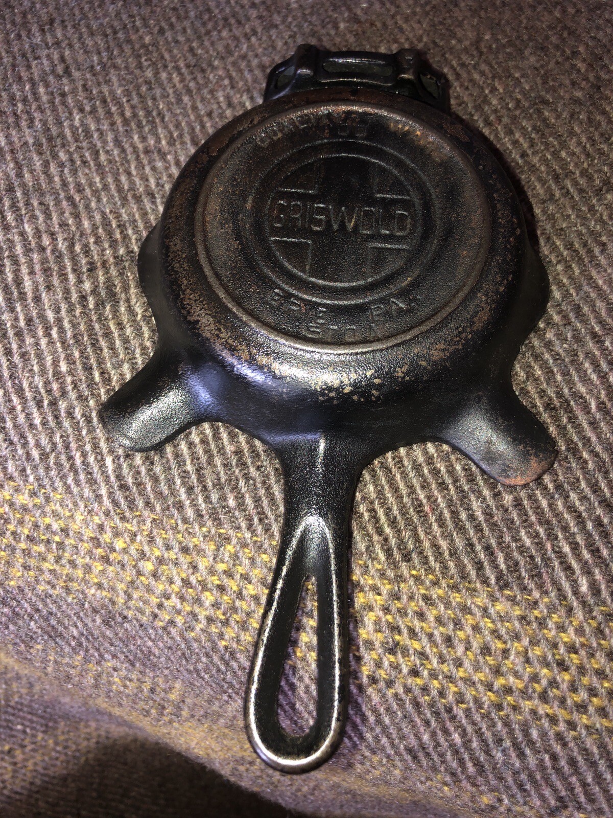 Vintage Griswold Erie PA No. 00 570A Large Logo Cast Iron Skillet Ashtray CLEAN eBay