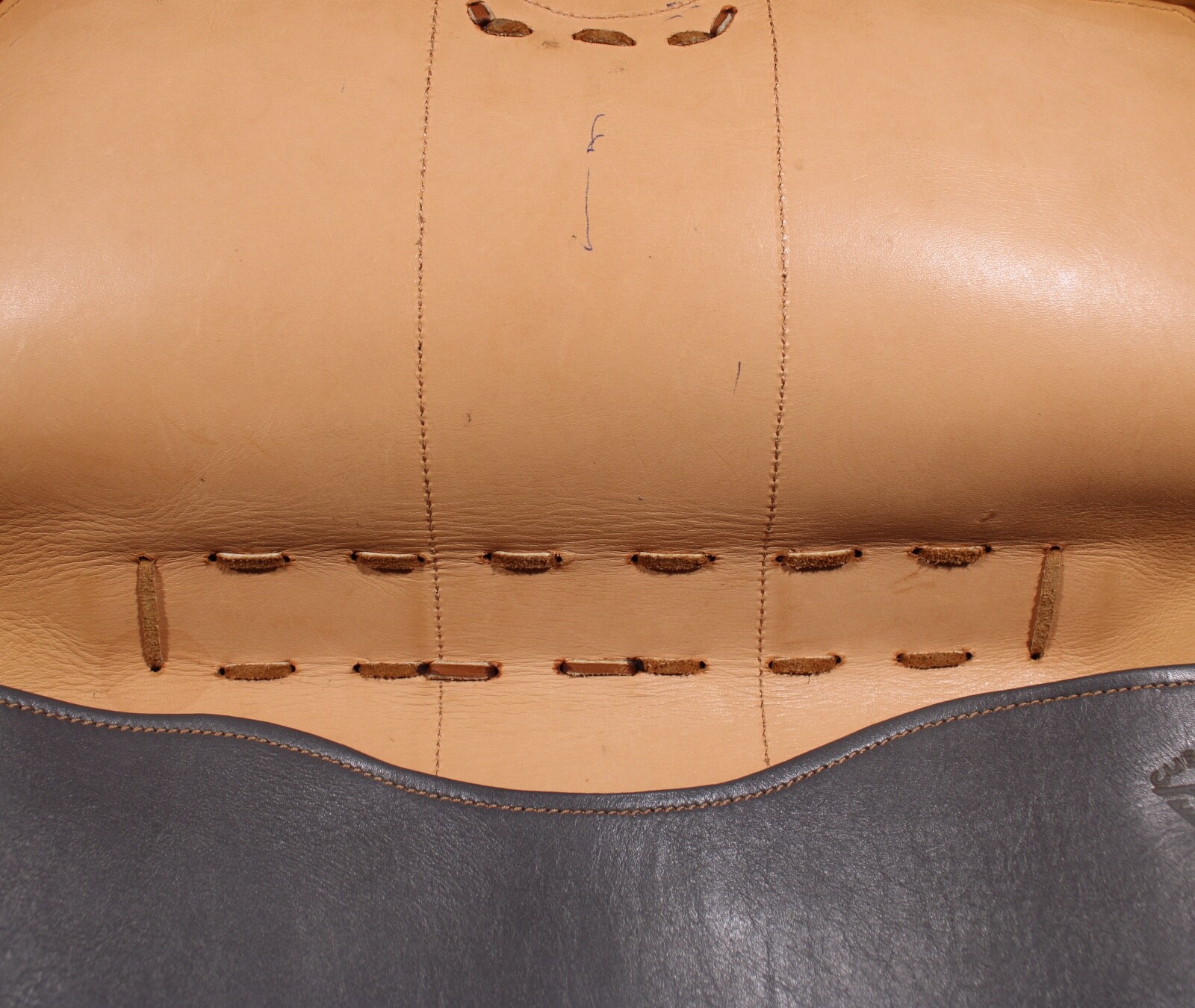 CUENDET STUDIO HANDCRAFTED LEATHER BRIEFCASE BAG … - image 6