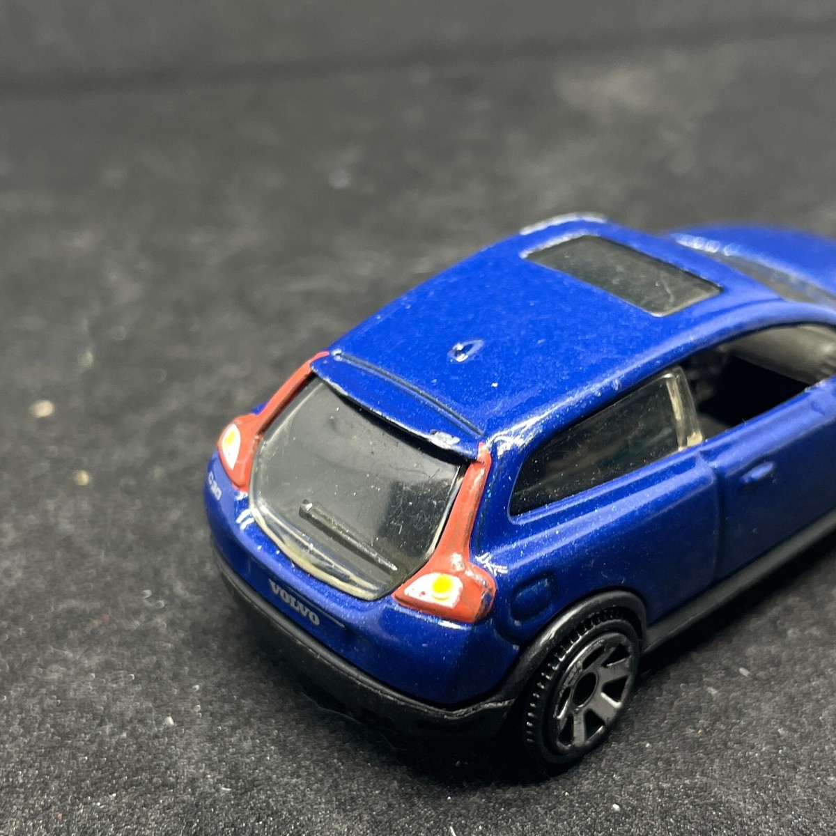 Matchbox Volvo C30 2008 MBX Modern Rides 5 Pack Exclusive
