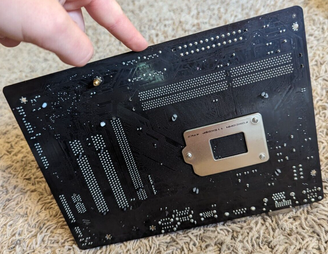 CPU メモリ付き　GIGABYTE　GA-P55A-UD4 LGA1156 CPU メモリ付き GIGABYTE GA-P55A-UD4 LGA1156 - メルカリ
