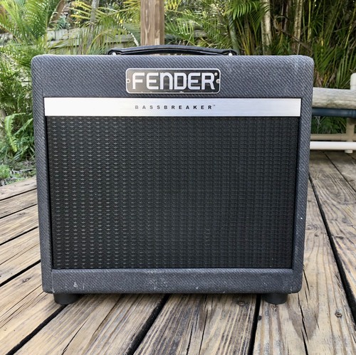 Fender Bassbreaker 007 Amplificatore valvolare 7 Watt EL84 10" altoparlante Celestion - Foto 6 di 23