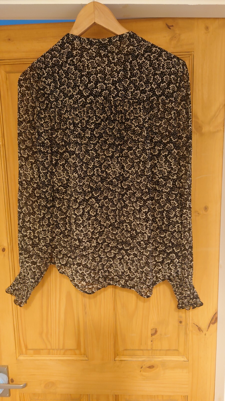 jigsaw blouse size 12 black cereal leaf pattern eBay