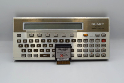 Vintage SHARP PC-1500 / SHARP CE-155 8K