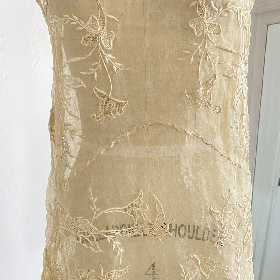 RARO Antiguo Eduardiano Años 20 Exhibición Inspo Pieza Bordada a Mano Slip Tank LEER Foto 3 de 4