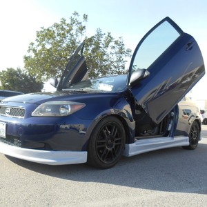 VDI-Scion-TC-2005-2010-Bolt-On-Vertical-Lambo-Doors-Scissor-Lamborghini