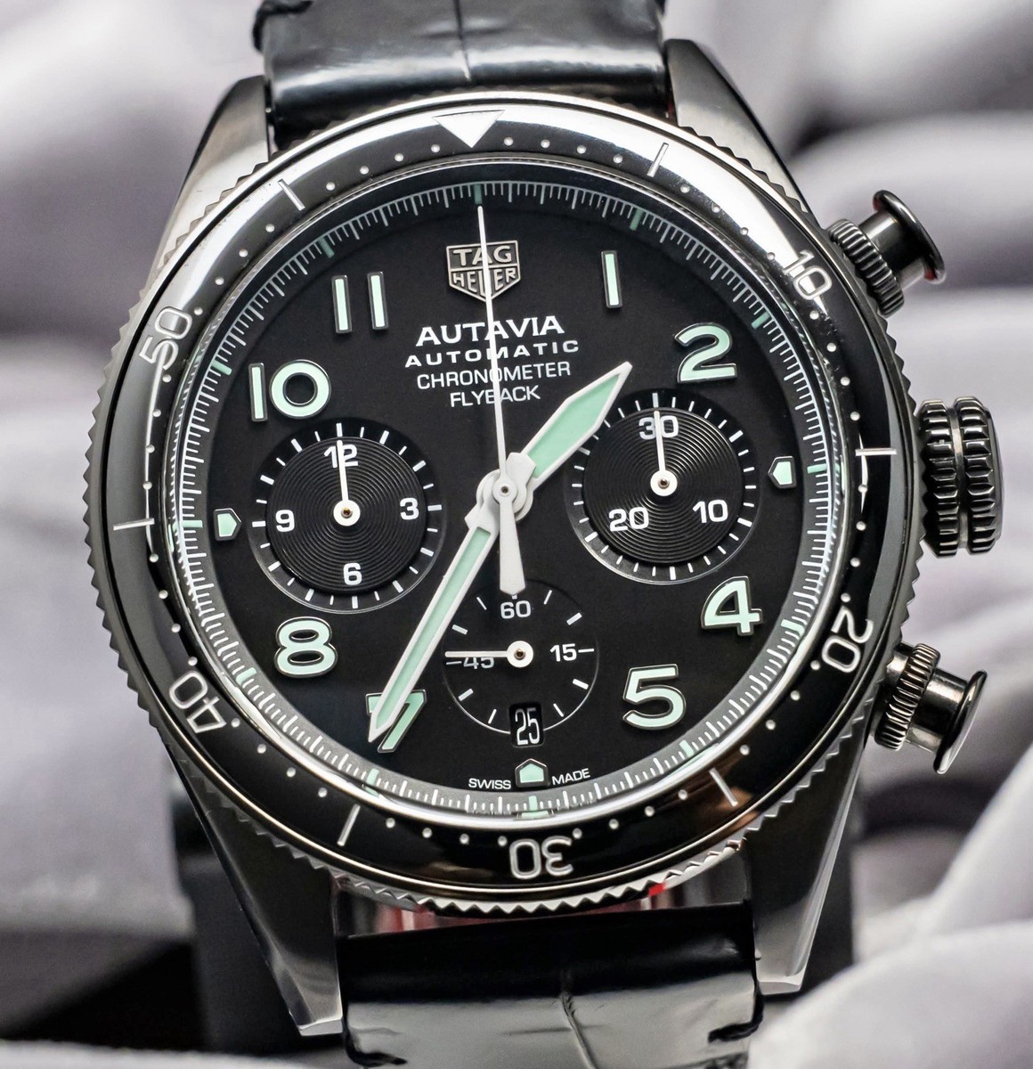 Tag Heuer Autavia Flyback Chronometer 42 mm Heuer 02 Black Dial