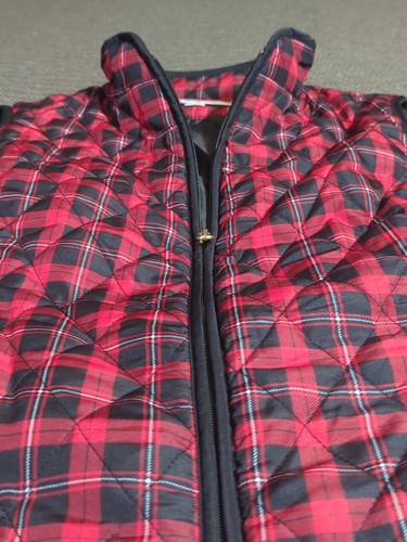 Croft & Barrow Women's Vest | Size S | Classic Red & Black Plaid - Picture 23 of 23