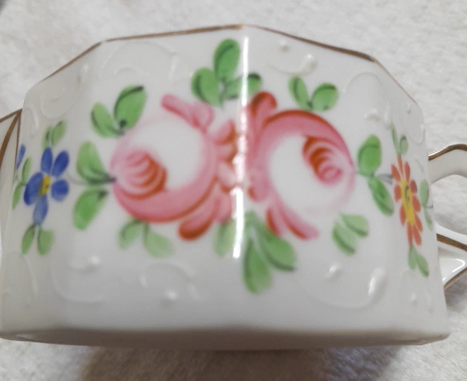 PRESSE AGRUME ANCIEN EN PORCELAINE DE MEHUN DECOR A LA MAIN - Photo 3/4