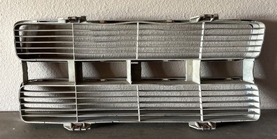71 1971 72 1972 Pontiac Ventura Front Grill Insert RH Pass Side