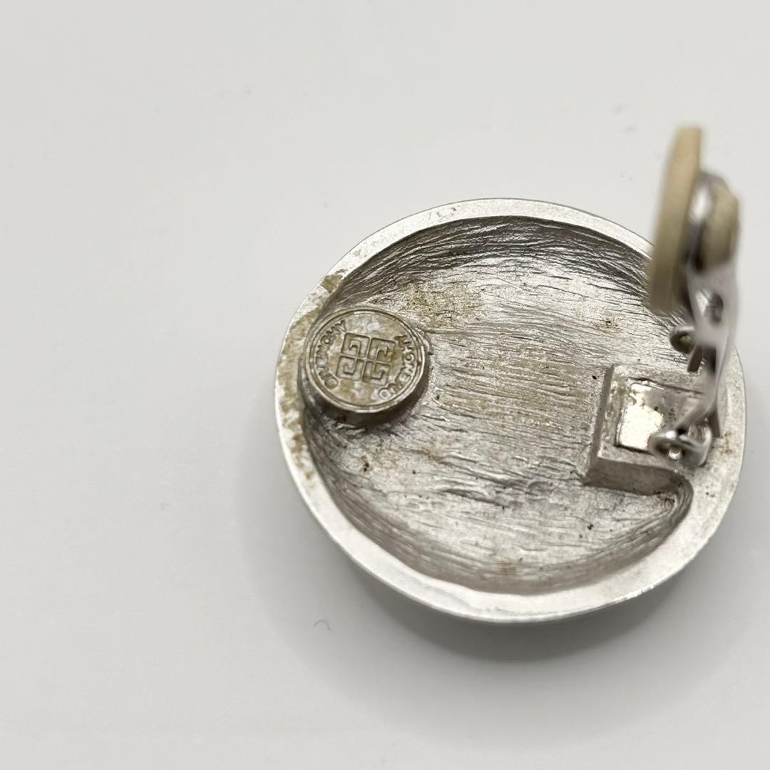 GIVENCHY Pearl Earrings Circle Logo Silver GP Vintage Rare Limited Japan thumbnail 7