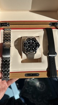 OMEGA Seamaster Diver 300M Black Wave with 3 bands! 210.30.42.20.01.001