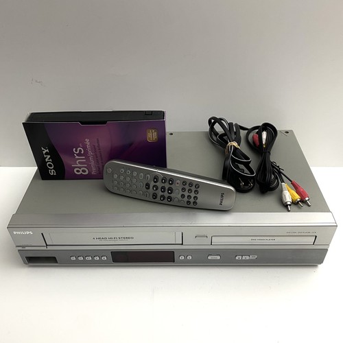 Philips DVP3150V/37 DVD VCR Combo Player 4 Head w/ Remote Tested and Works