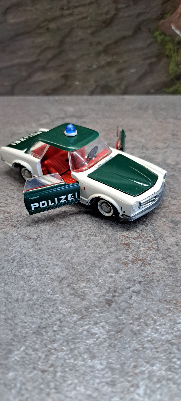 Bild 2 von 7