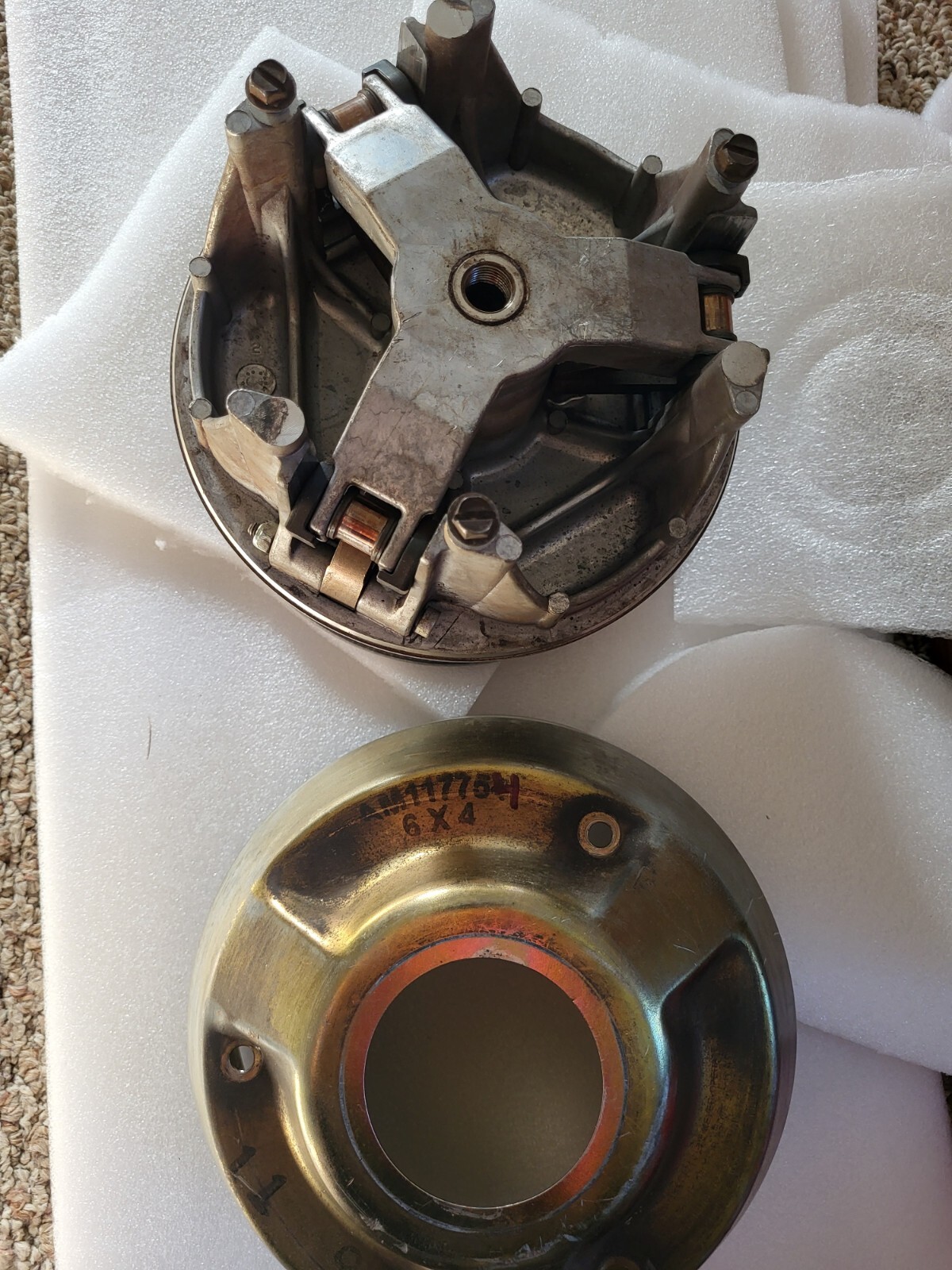 OEM John Deere Gator 4x4 6x4 Gas Primary Clutch AM140986 Parts or Repair