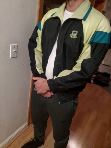 Vintage givenchy windbreaker - Gem Vintage givenchy windbreaker - Gem
