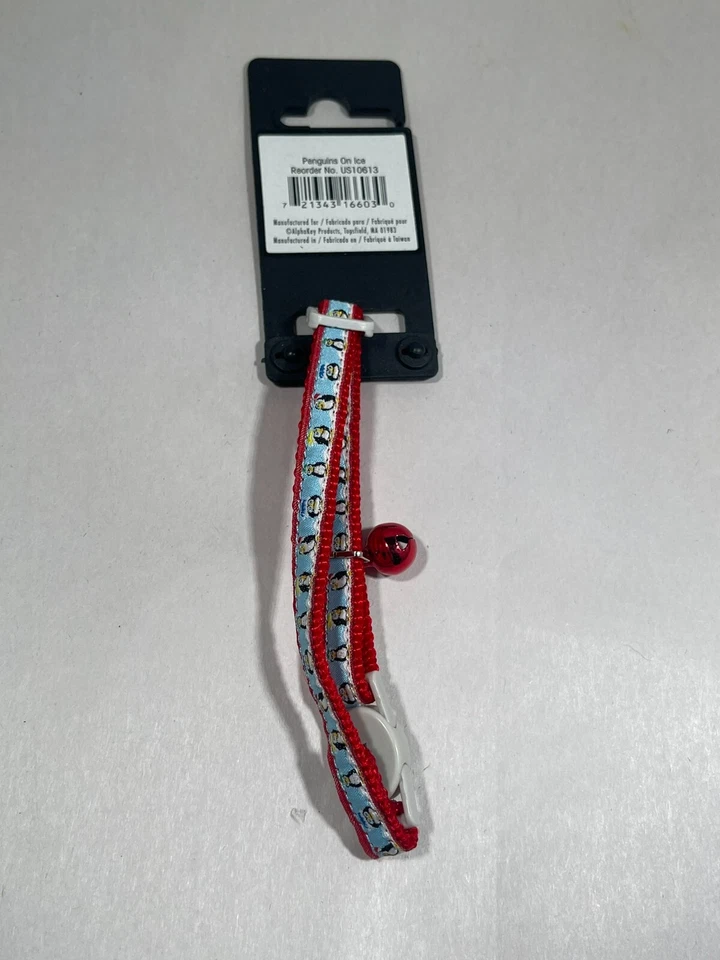 Коллекция зимних ошейников для кошек Penguins on Ice от Savvy Tabby - Изображение 2 из 4