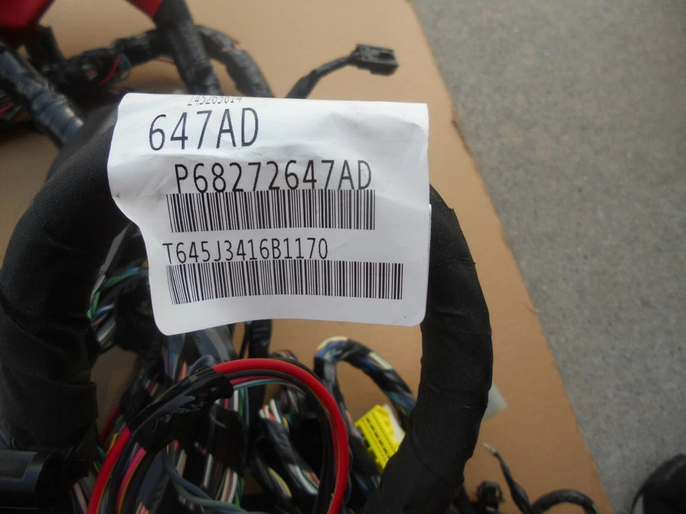 NUEVO Arnés de cableado de carrocería Mopar genuino 68272647AD para Jeep Patriot 16-17 Foto 3 de 3