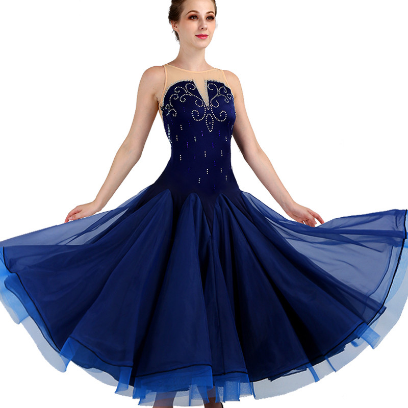short black bridesmaid dress Vintage Dresses One Shoulder Lace Prom with Sleeves SIZE:10.5D creating a youthful and Classic & Timeles Emilia Wickstead - Camilla