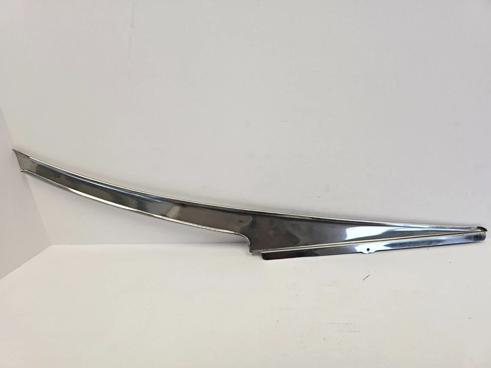 Dodge Seneca Pioneer Station Wagon Rt 1960 puerta trasera moldura cromada 2196442 nuevo en stock Foto 4 de 4