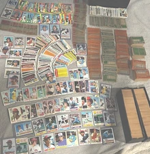 1970s Topps Baseball Card Lots 75’-79’  30x per Lot 1x HOF guaranteed GD-EX. H21