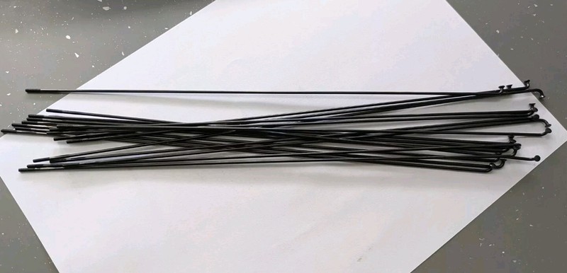 18 x 298mm Sapim RACE J Bend BLACK double butted spokes 14 g - 2mm x 1.8