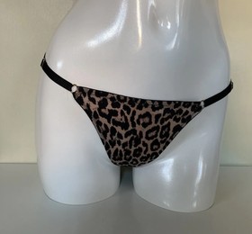 Victoria's Secret Very Sexy Add 2 Cups Push Up Bra & V String Panty Set Leopard