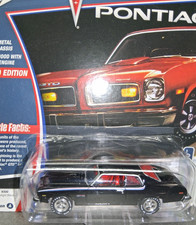 Johnny Lightning 1974 Pontiac Gto - Opening Hood With Shaker Scoop - 164 Johnny Lightning 1974 Pontiac Gto - Opening Hood With Shaker Scoop - 164
