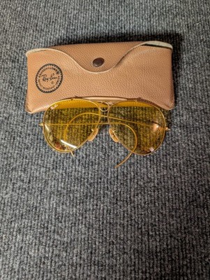 1980's VINTAGE B&L RAY-BAN GEP KALICHROME BULLET HOLE SHOOTING SUNGLASSES