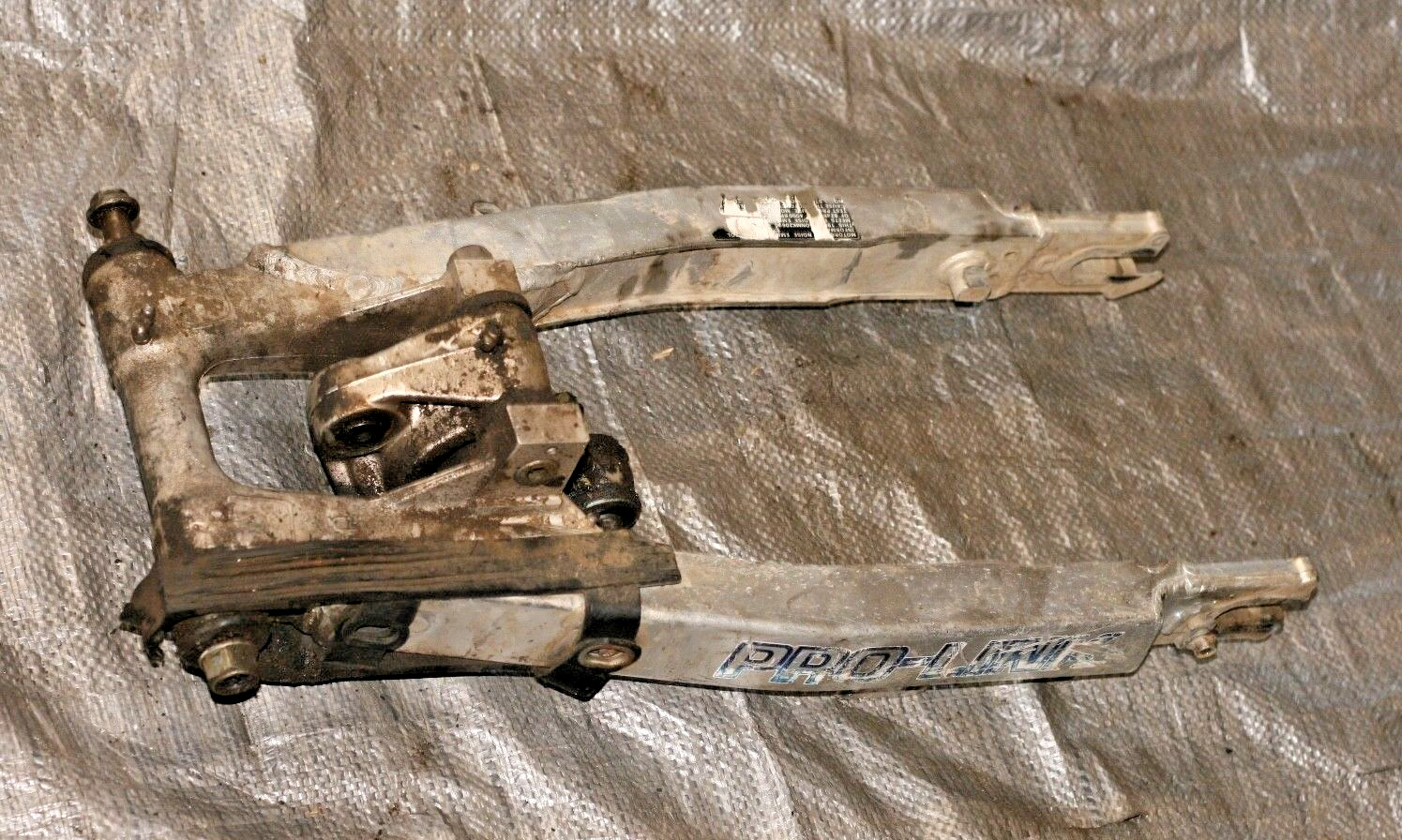 1987 HONDA XR 600 OEM SWING ARM  