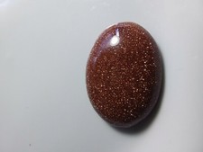 Gold stone cabohon 81.90  carat