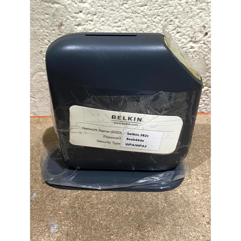 Belkin F7D2301 Surf Wireless Modem Router Black 4x LAN Ports Dual-Band 300 Mbps - Image 3 of 4