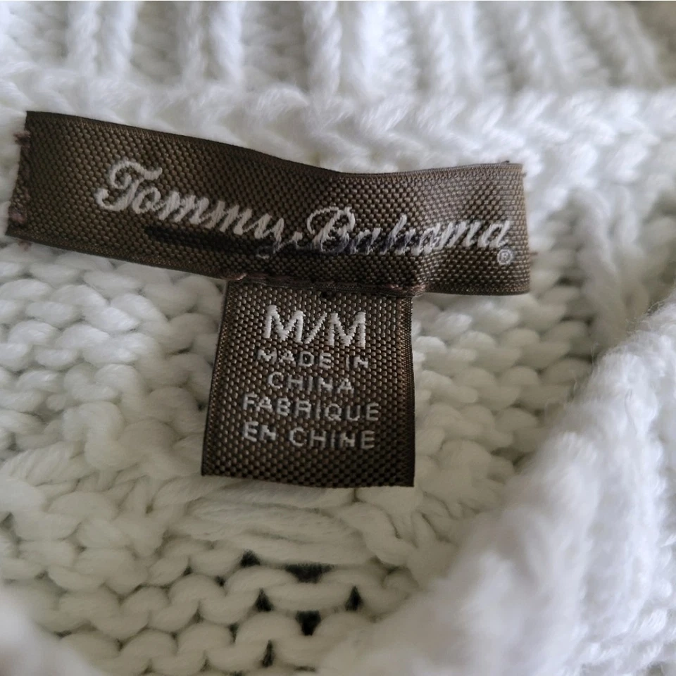 Tommy Bahama White and Green Ombre Sweater NWOT Size Med - Image 3 of 4