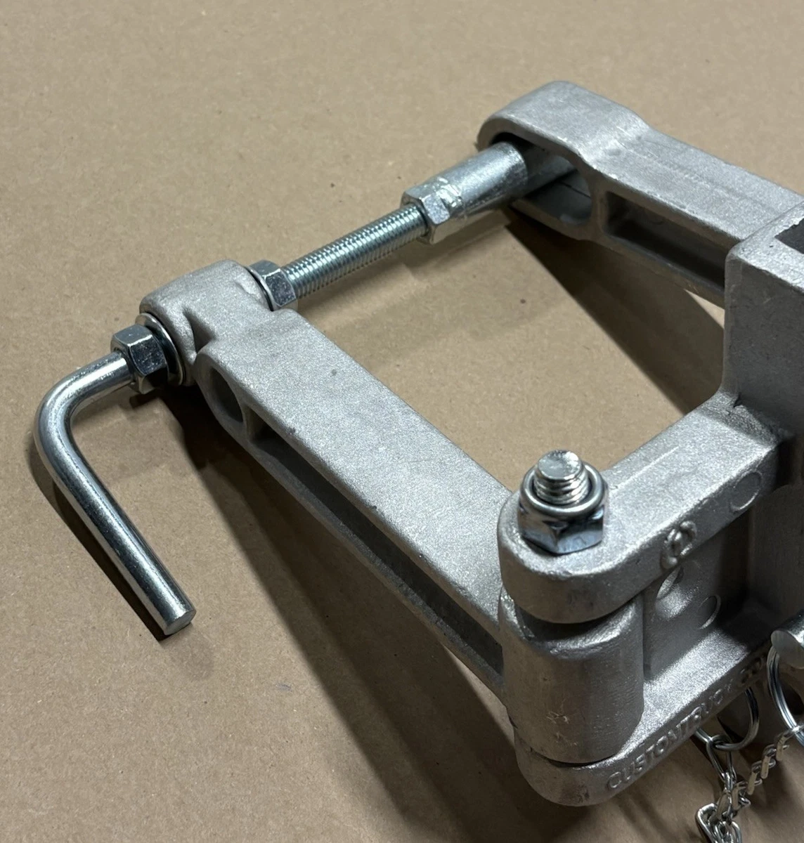 CA-2 Cross Arm Bracket With Speed Lock photo 3