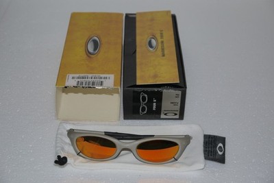 2002 Oakley Magnesium Mag Four S 05-840 Fire Iridium Plasma