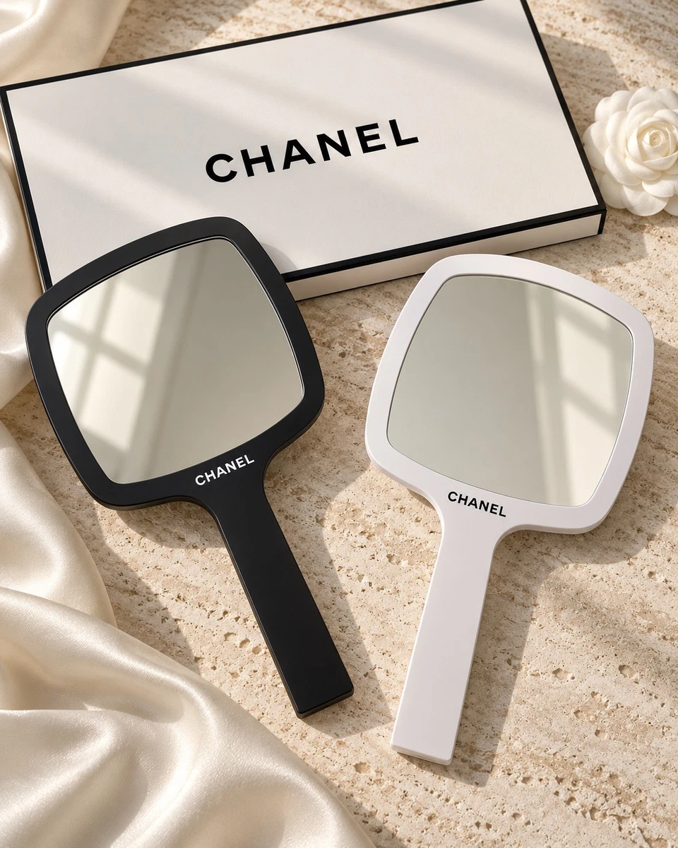 CHANEL シャネル　ホワイト 手鏡　ミラー　VIP ギフト Chanel VIP Makeup Mirror Gifts for sale | eBay