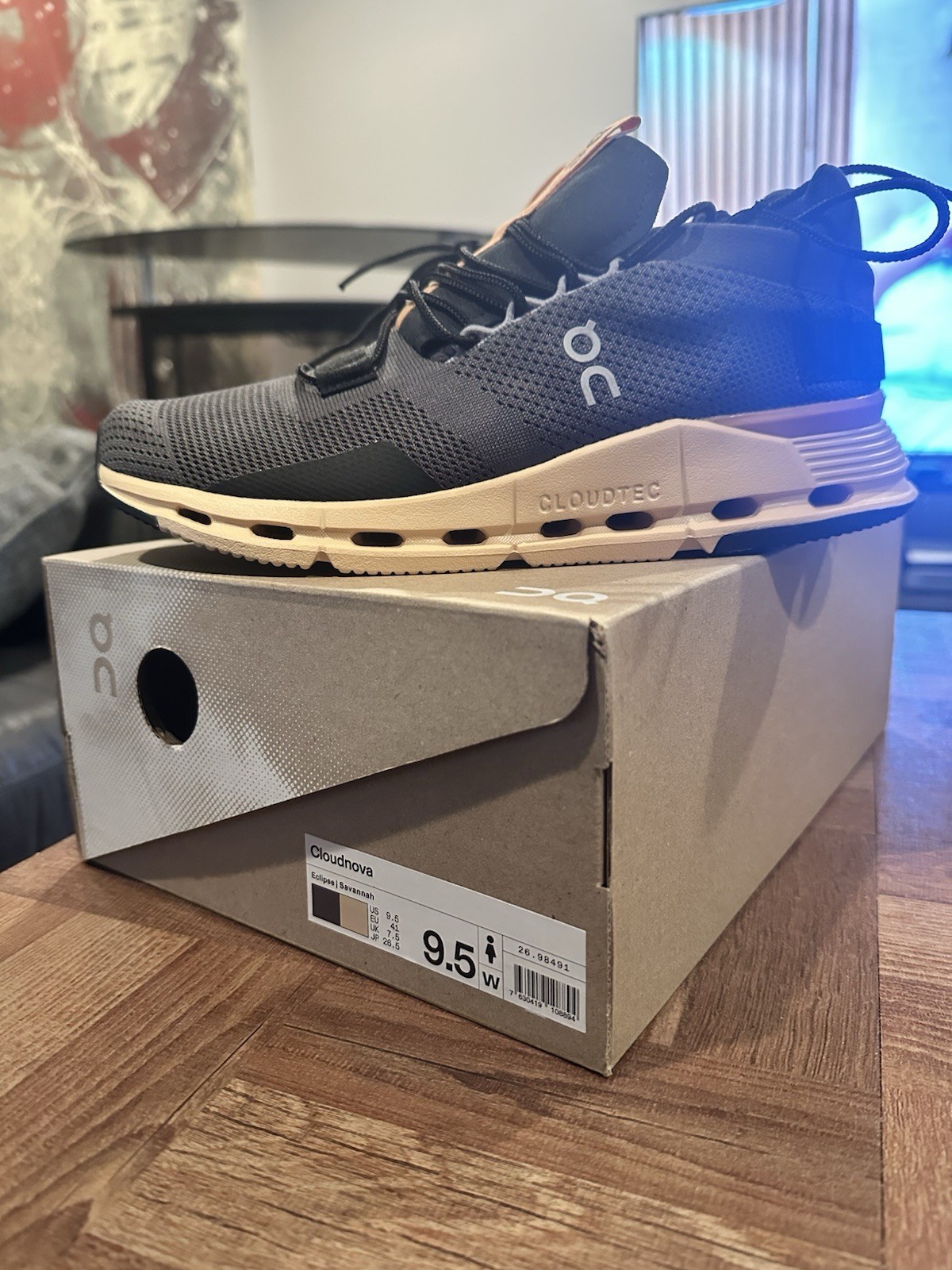 OnCloud Cloudnova Women’s Size 9.5 Eclipse / Sava… - image 2