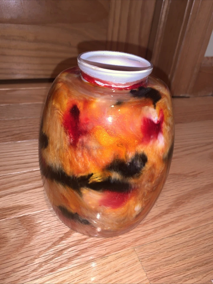 Pantalla de vidrio soplado a mano Westinghouse 8131100 - 2-1/4 pulgadas Foto 2 de 3