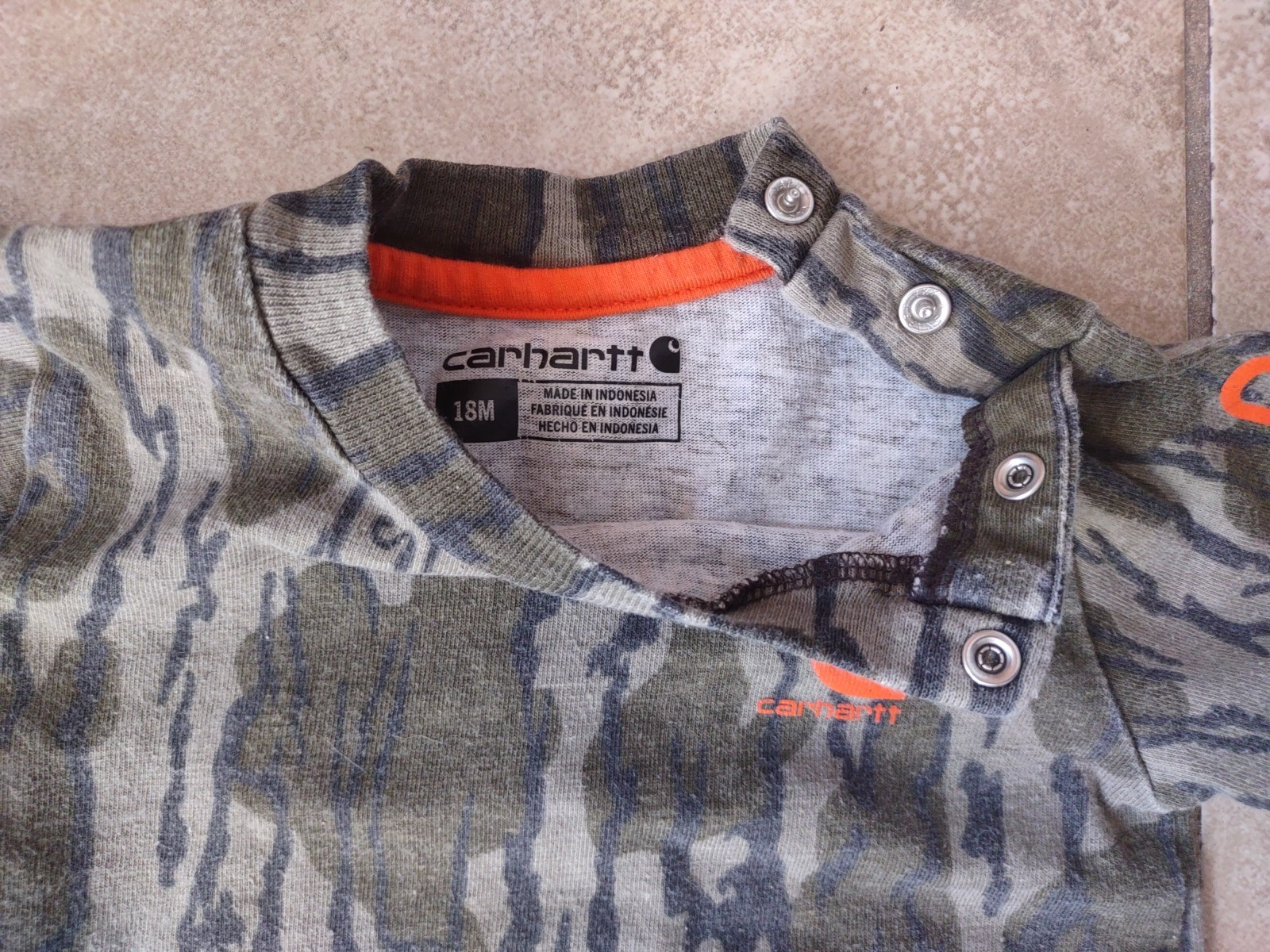 CARHARTT Baby Long Sleeve Camouflage Bodysuit Size 18M Cool Kid Infant Clothing thumbnail 7