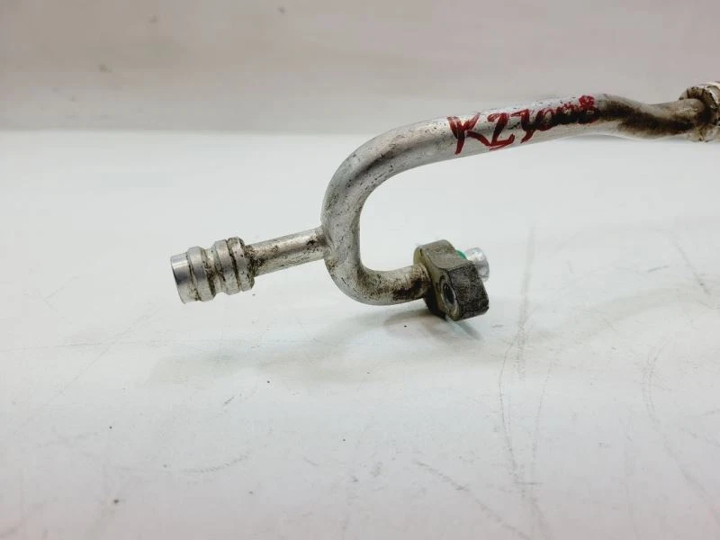 Línea de manguera de descarga de aire acondicionado Kia Optima 2007 2008 2009 2010 97762-2G002 Foto 2 de 4