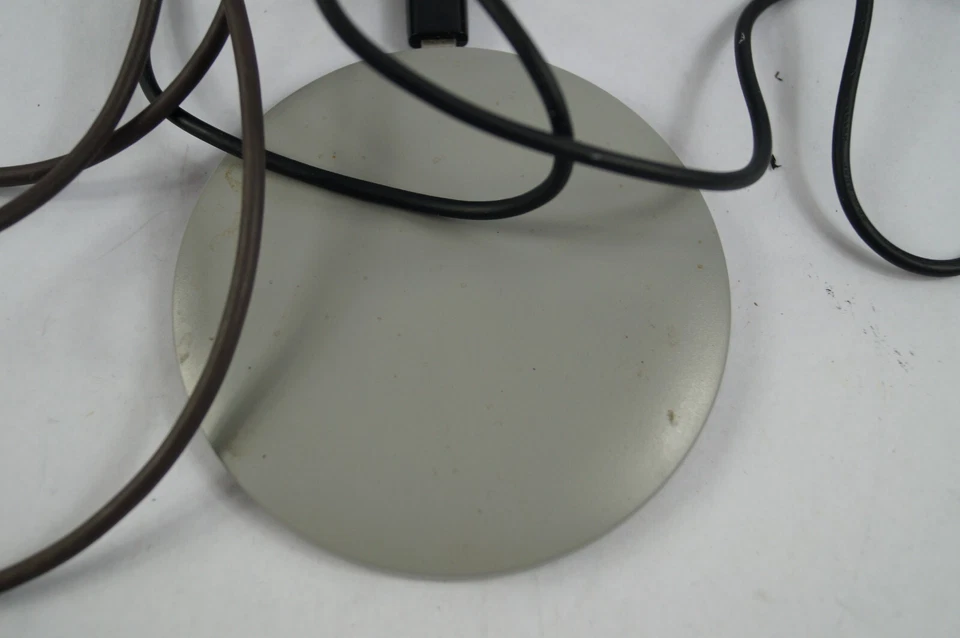 LOT (8) WIreless Charging Pads Stations HeyDay Black Web Version YooTech D321 - Image 4 of 4