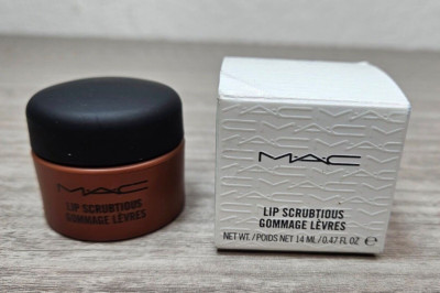 NEW MAC Lip Scrubtious scrub Sweet Brown Sugar BB7